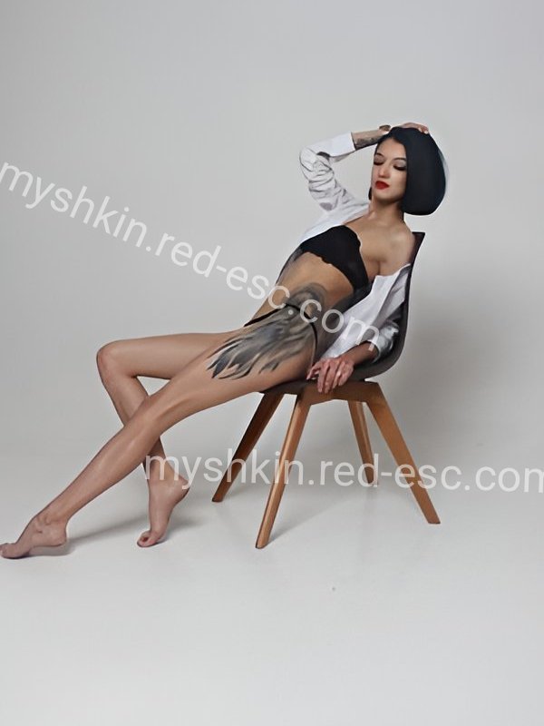 Лиза — Мышкин