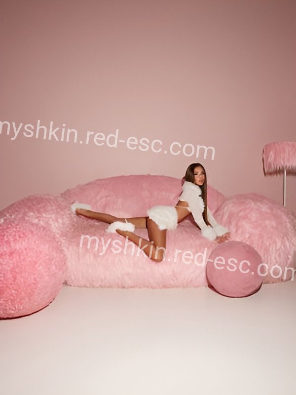 Юля — Мышкин